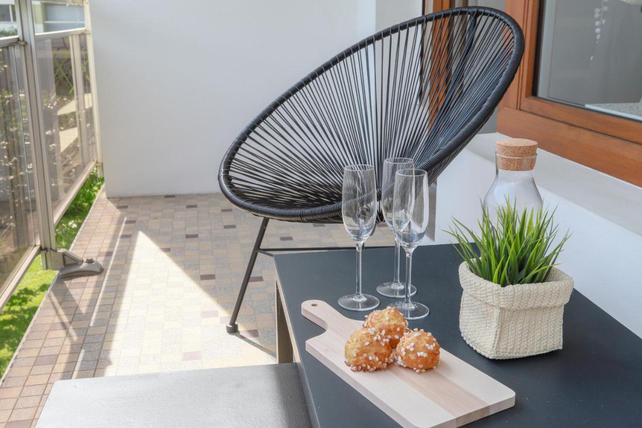 Chez Lou Appartement Proche Du Lac Moderne อานซี ภายนอก รูปภาพ