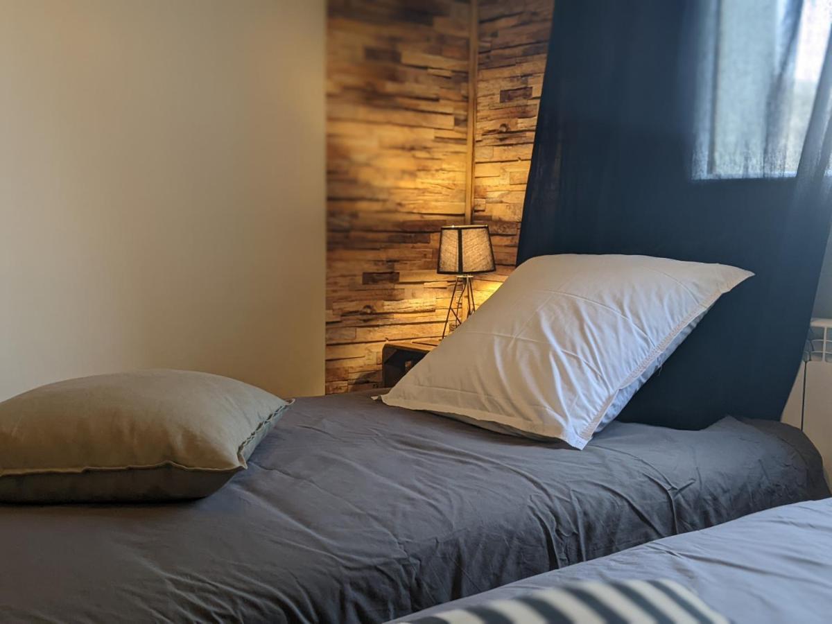 Chez Lou Appartement Proche Du Lac Moderne อานซี ภายนอก รูปภาพ