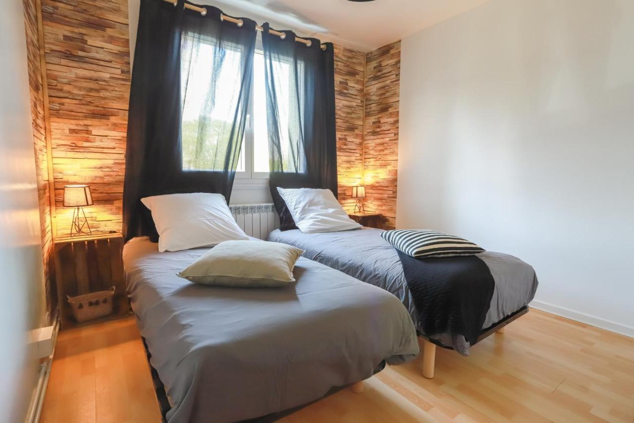 Chez Lou Appartement Proche Du Lac Moderne อานซี ภายนอก รูปภาพ